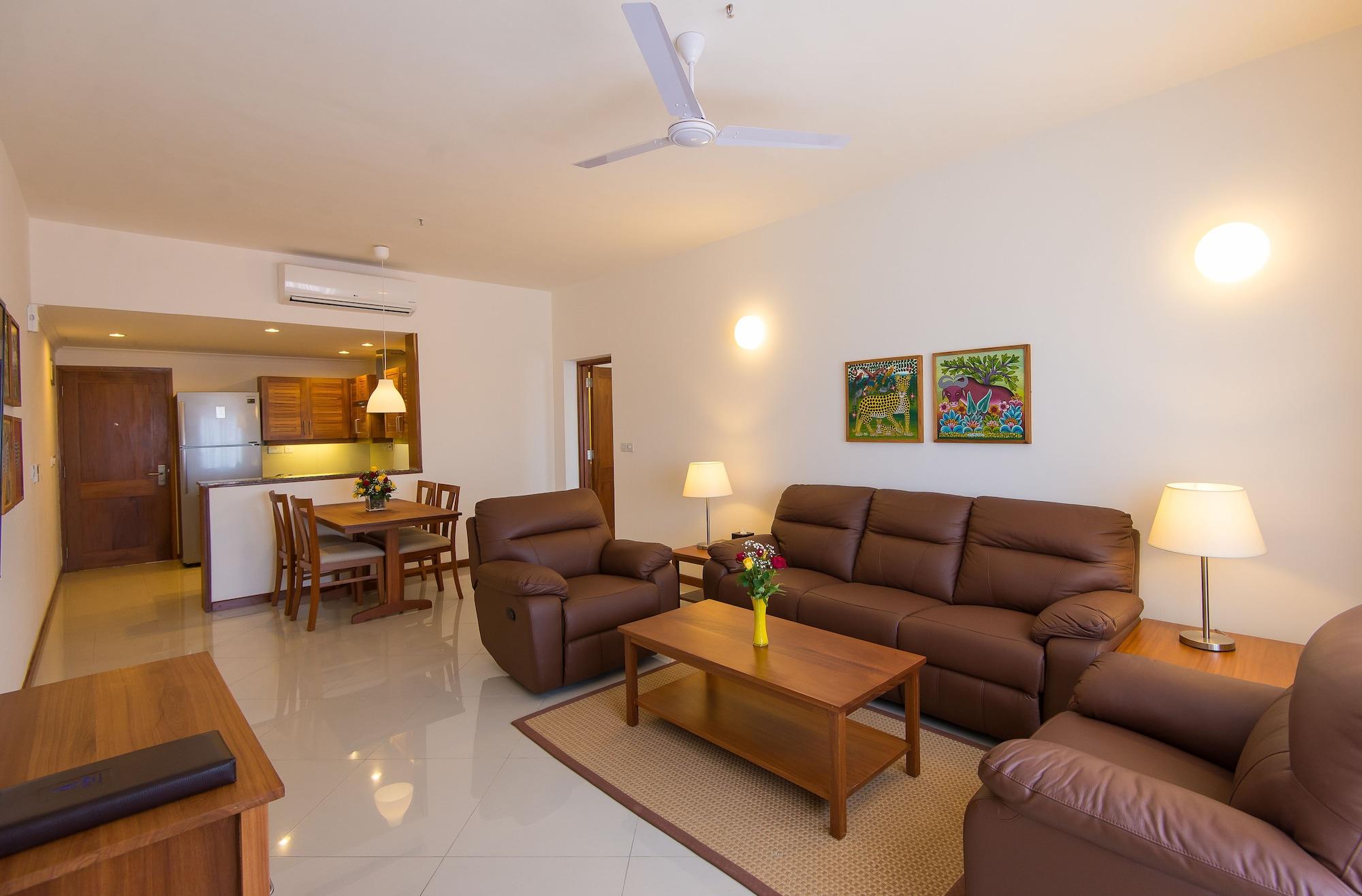 Sea Cliff Court Hotel & Luxury Apartments ダル・エス・サラーム エクステリア 写真