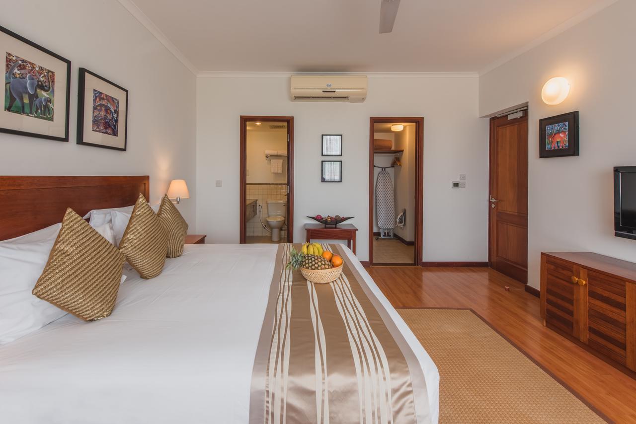 Sea Cliff Court Hotel & Luxury Apartments ダル・エス・サラーム エクステリア 写真