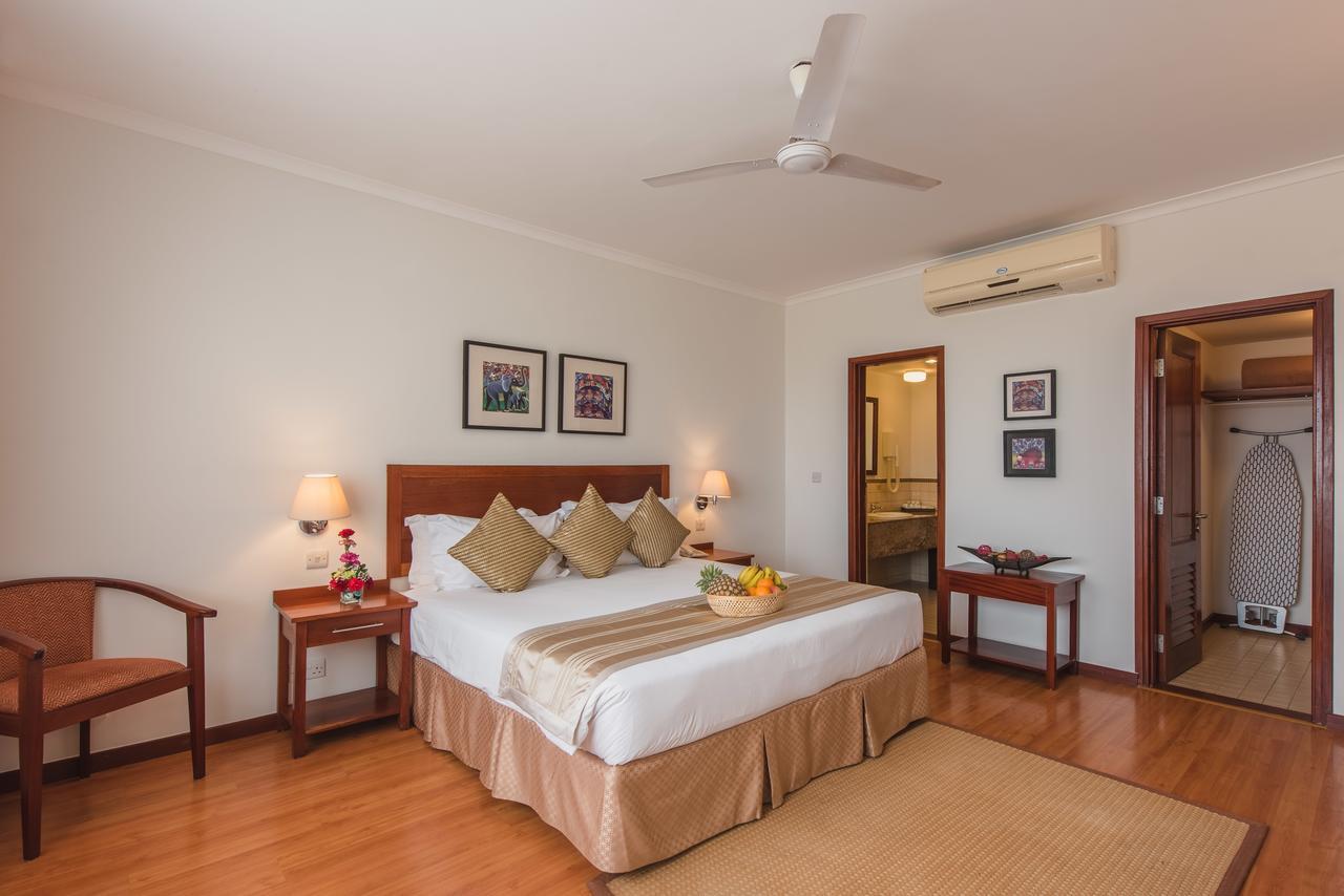 Sea Cliff Court Hotel & Luxury Apartments ダル・エス・サラーム エクステリア 写真