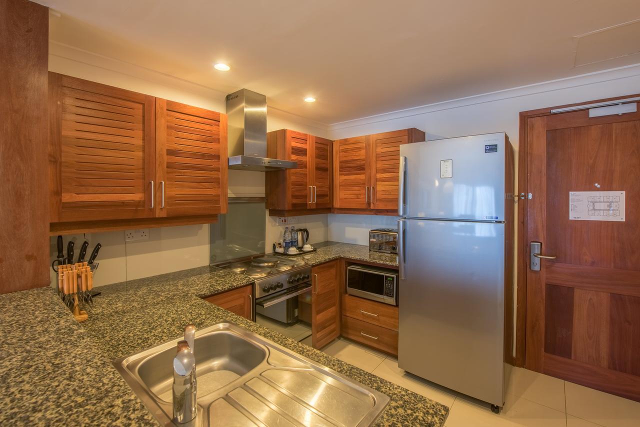 Sea Cliff Court Hotel & Luxury Apartments ダル・エス・サラーム エクステリア 写真