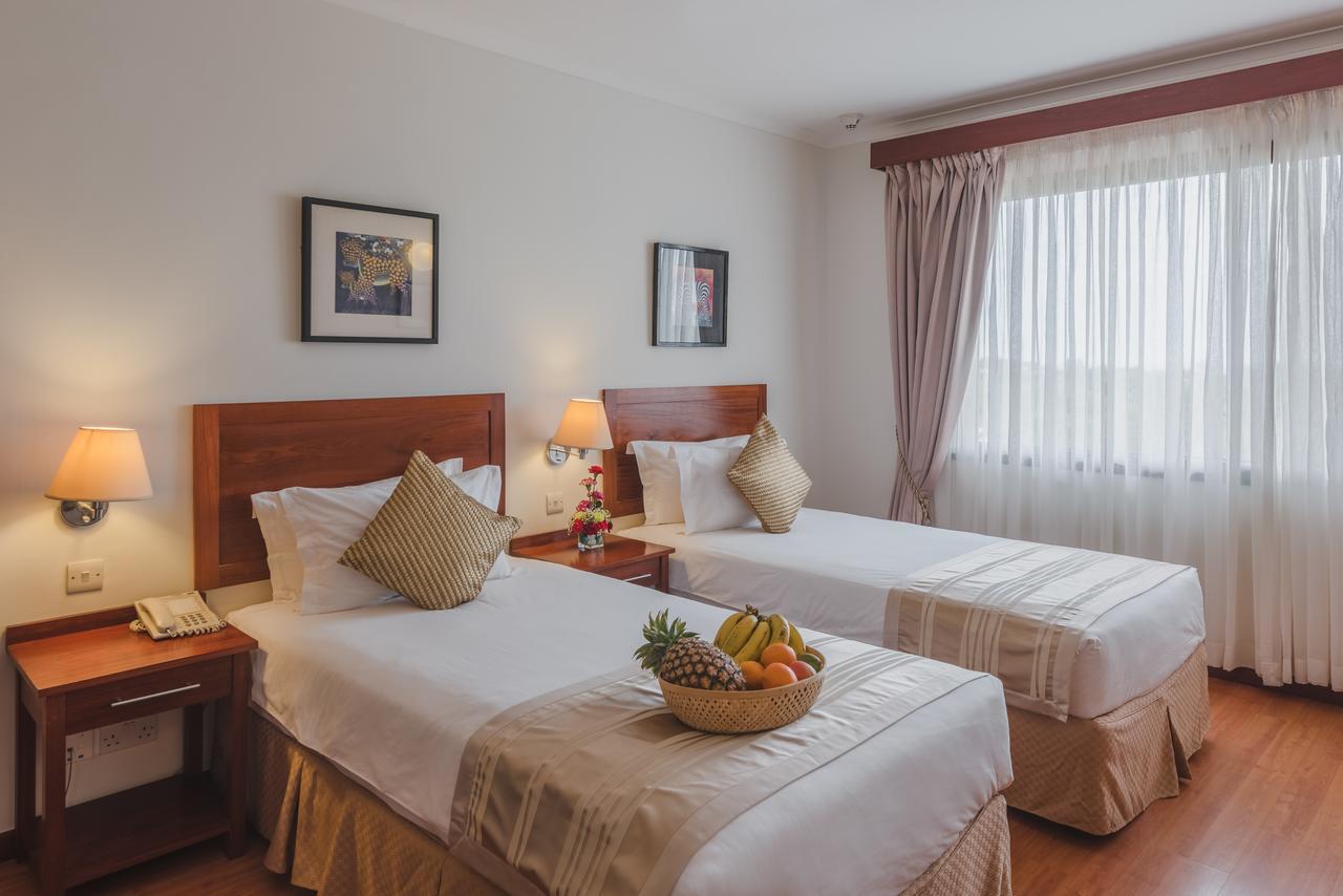 Sea Cliff Court Hotel & Luxury Apartments ダル・エス・サラーム エクステリア 写真
