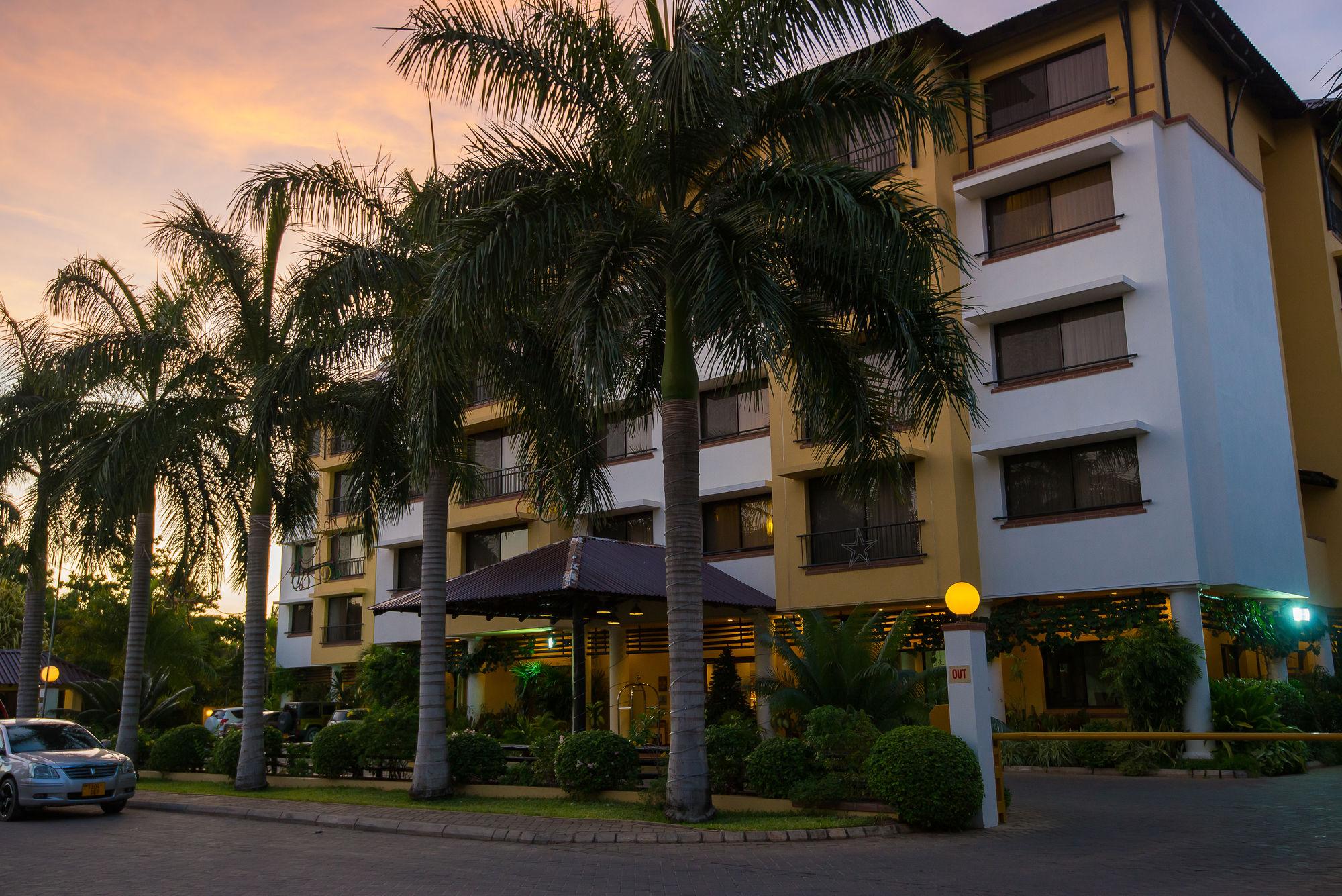 Sea Cliff Court Hotel & Luxury Apartments ダル・エス・サラーム エクステリア 写真