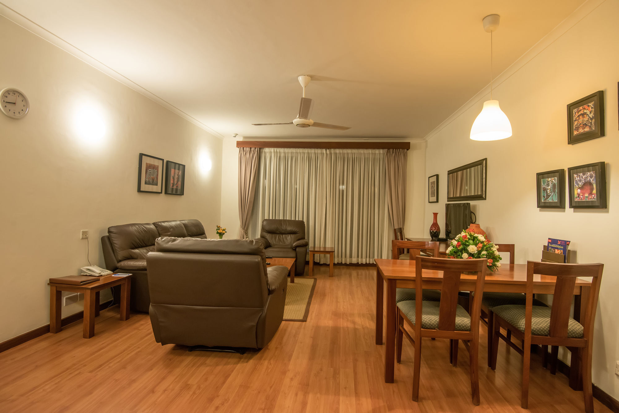 Sea Cliff Court Hotel & Luxury Apartments ダル・エス・サラーム エクステリア 写真